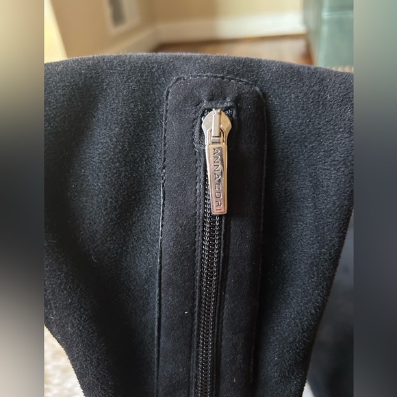 Suede Over the Knee Boots European Designer Size 39EU - Picture 5 of 8